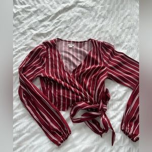 Garage Wrap Top! Size Small